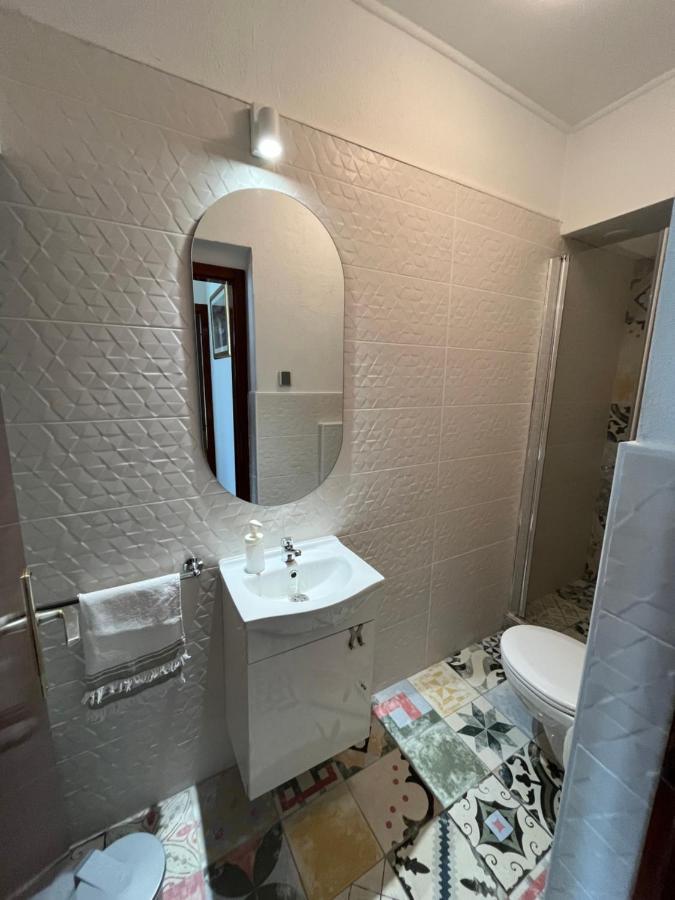 Apartment Get Supetar Eksteriør bilde